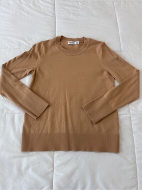 89th & Madison women's Crewneck Sweater in Camel